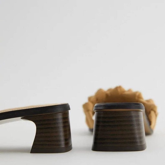 Zara heeled sandals - Picture 4 of 4